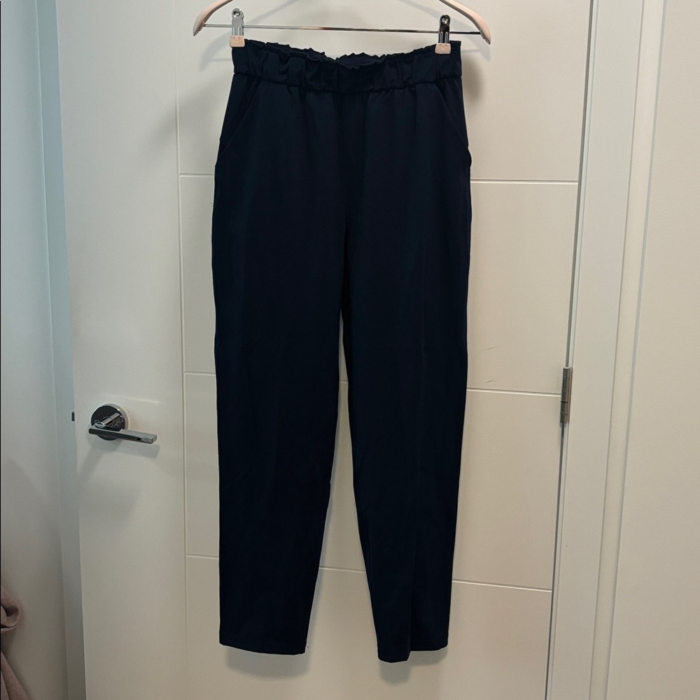 True navy Keep moving stretch high rise 6